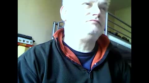 englishguysurrey online show from 03-31-26, 07:20