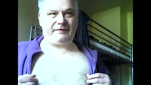 englishguysurrey online show from 05-30-26, 07:16