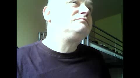 englishguysurrey online show from 06-11-26, 08:56
