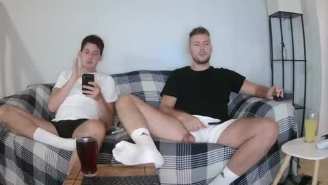 Snapshot of englishladxxx chatting on 06-28-26, 09:43 Englishladxxx online show from 06-28-26, 09:43