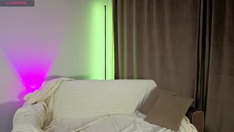 enjoyeverymoment_ online show from 09-26-25, 08:35