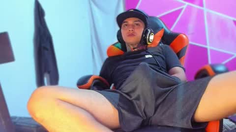 Snapshot of enjoymycock99 chatting on 03-02-26, 05:08 enjoymycock99 online show from 03-02-26, 05:08