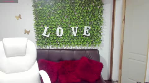 Enma clark online show from 02-10-25, 07:07