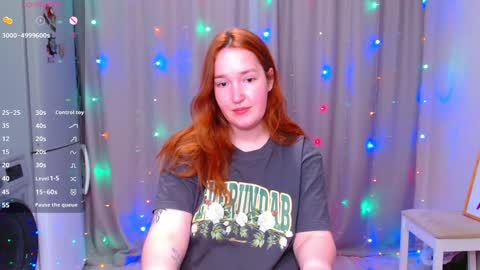 Snapshot of enorolve chatting on 12-12-24, 10:42 Horny Mary online show from 12-12-24, 10:42