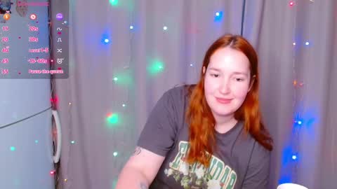 Snapshot of enorolve chatting on 12-14-24, 10:50 Horny Mary online show from 12-14-24, 10:50