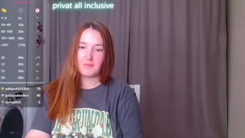 Snapshot of enorolve chatting on 02-19-25, 08:20 Horny Mary online show from 02-19-25, 08:20