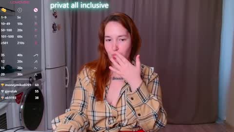 Snapshot of enorolve chatting on 02-28-25, 02:20 Horny Mary online show from 02-28-25, 02:20