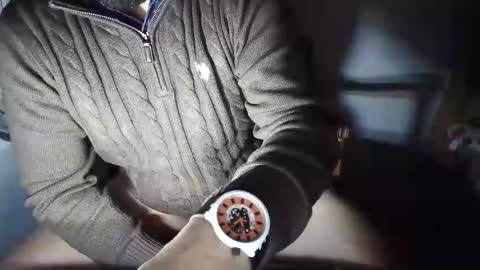 enri1212 online show from 12-14-25, 02:06