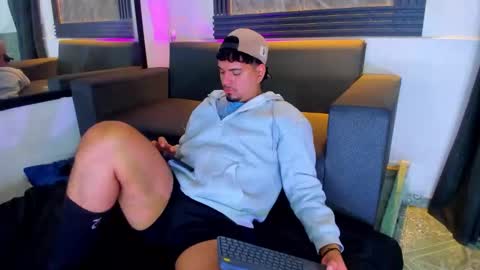 enrique online show from 10-03-25, 11:29