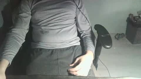 Snapshot of enriquexxx21xxx chatting on 03-08-26, 10:46 enriquexxx21xxx online show from 03-08-26, 10:46