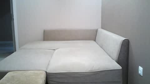 betty online show from 04-04-26, 08:23