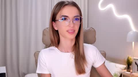 entya online show from 11-21-25, 05:06