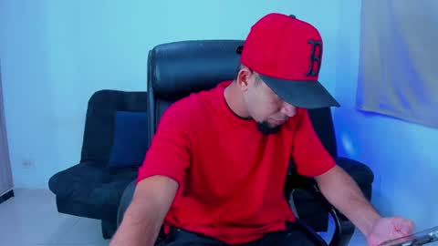 enyel_100 online show from 06-14-26, 08:05