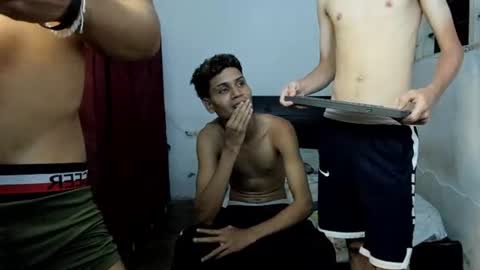 enzo_fernandez10 online show from 07-14-26, 02:16