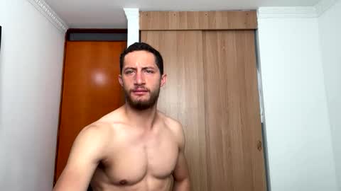 enzo_savage online show from 06-11-26, 12:47