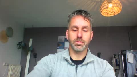 Enzos Massive Cock online show from 02-04-25, 09:49