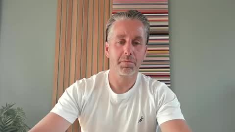 Enzos Massive Cock online show from 05-27-26, 07:49