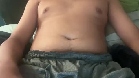 Snapshot of ep1516 chatting on 11-05-25, 10:04 ep1516 online show from 11-05-25, 10:04