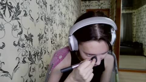 Lucy NEXT STREAM January 5 HNY  online show from 04-03-26, 10:46