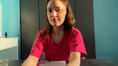 Lily online show from 02-04-26, 08:09