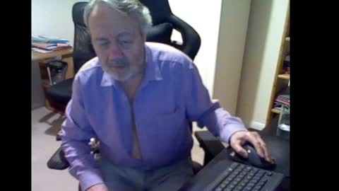 erasmus_d online show from 01-20-25, 06:21