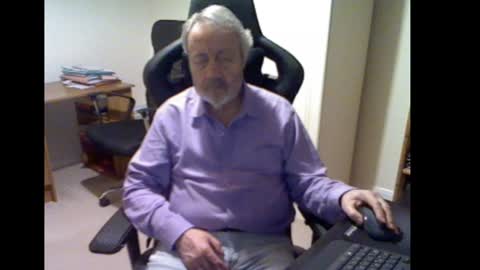 erasmus_d online show from 02-08-25, 05:29