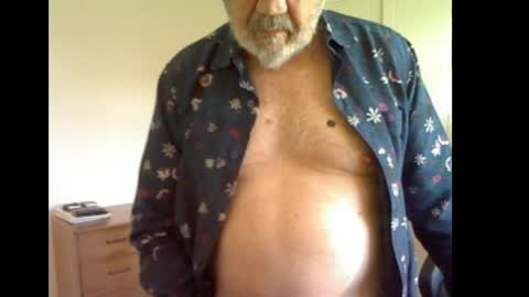 Snapshot of erasmus_d chatting on 05-11-26, 05:43 erasmus_d online show from 05-11-26, 05:43