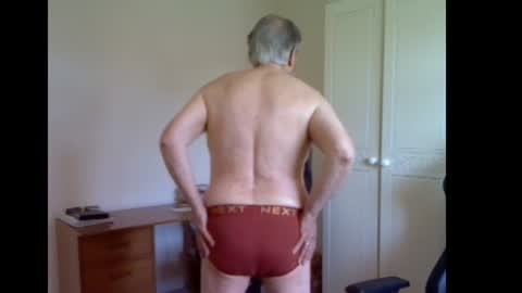 Snapshot of erasmus_d chatting on 06-20-26, 05:38 erasmus_d online show from 06-20-26, 05:38