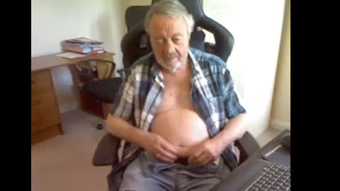 Snapshot of erasmus_d chatting on 07-02-26, 05:30 erasmus_d online show from 07-02-26, 05:30