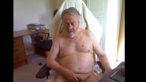 Snapshot of erasmus_d chatting on 07-13-26, 04:32 erasmus_d online show from 07-13-26, 04:32