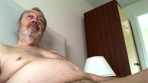 Snapshot of erasmus_d chatting on 08-05-26, 06:38 erasmus_d online show from 08-05-26, 06:38