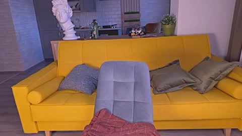 Snapshot of erectioneeering chatting on 01-05-25, 12:10 Alissa online show from 01-05-25, 12:10