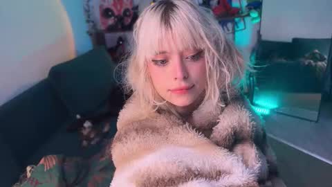 Snapshot of erectioneeering chatting on 10-03-25, 12:02 Alissa online show from 10-03-25, 12:02