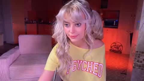 Snapshot of erectioneeering chatting on 01-05-26, 06:00 Alissa online show from 01-05-26, 06:00