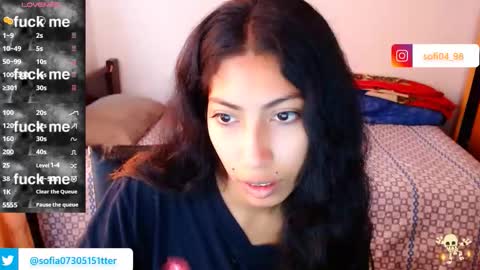 Snapshot of eren_mikasa chatting on 11-14-25, 01:43 sofia online show from 11-14-25, 01:43