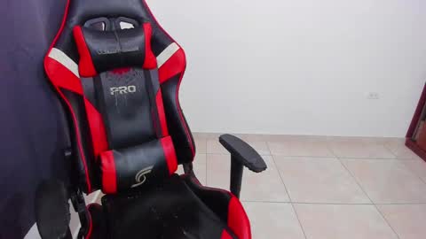 eren_tatakae online show from 03-06-25, 03:35