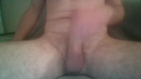 Snapshot of ergomerg chatting on 11-17-25, 06:57 ergomerg online show from 11-17-25, 06:57