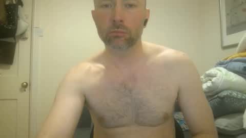 eric334418 online show from 02-10-25, 02:26