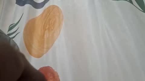 Snapshot of eric4698523103 chatting on 11-22-25, 06:01 eric4698523103 online show from 11-22-25, 06:01