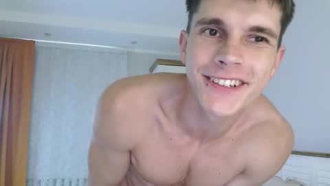 Eric Crush online show from 09-09-25, 04:12