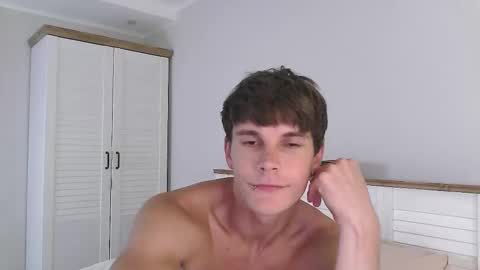 Eric Crush online show from 11-30-25, 07:12