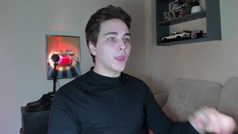 Snapshot of eric_ether chatting on 11-30-25, 08:13 Eric online show from 11-30-25, 08:13