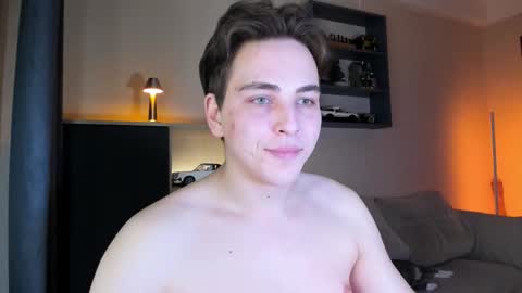 Eric online show from 03-09-26, 07:29