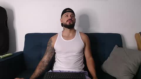 Eric Evans online show from 11-04-25, 03:27