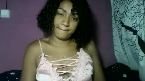 Snapshot of erica0586 chatting on 11-16-25, 10:21 erica0586 online show from 11-16-25, 10:21