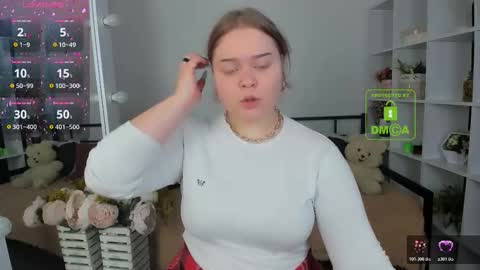 erica_love_ online show from 11-23-25, 06:35