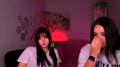 erica_murray online show from 11-25-25, 01:00