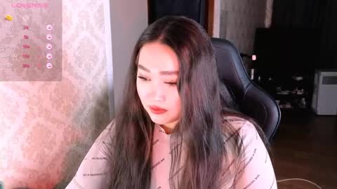 Erica Wayne online show from 04-18-26, 06:01