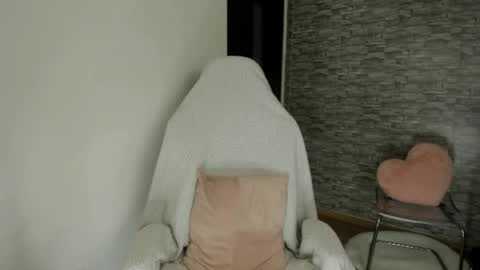 Riaaa online show from 05-26-26, 05:36