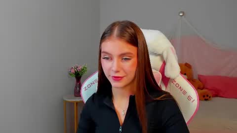 EricaFoxes online show from 07-30-26, 05:39